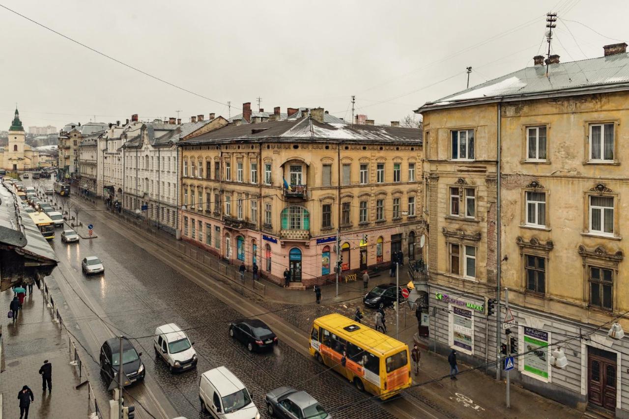 Mini Hotel Barvy Lvova On Horodotska St. Exterior photo